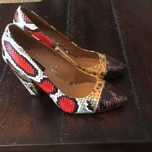 Deena & Ozzy colorful block heel